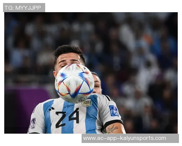 阿根廷国家队宣布恩佐因右膝滑膜炎缺席巡回赛名单调整 阿根廷国家队宣布恩佐因右膝滑膜炎缺席巡回赛名单调整