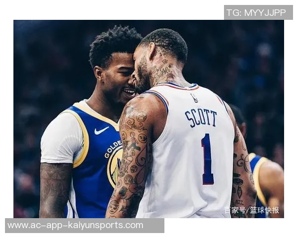 豪泽三分火力全开10投6中助力球队斩获18分3篮板1断1帽 豪泽三分火力全开10投6中助力球队斩获18分3篮板1断1帽