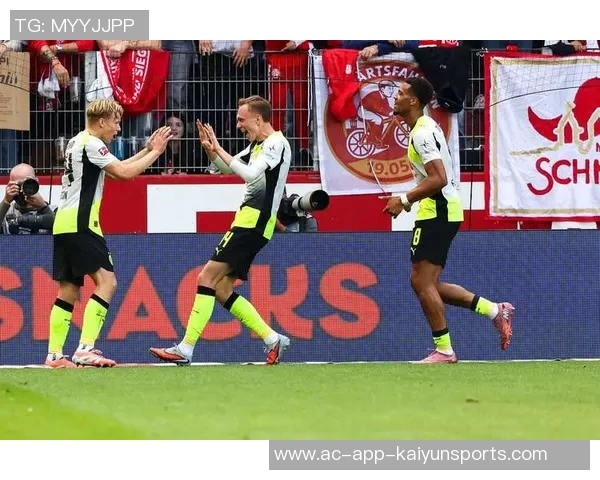 德甲焦点战：勒沃库森全力争胜拜仁莱比锡力求延续连胜势头