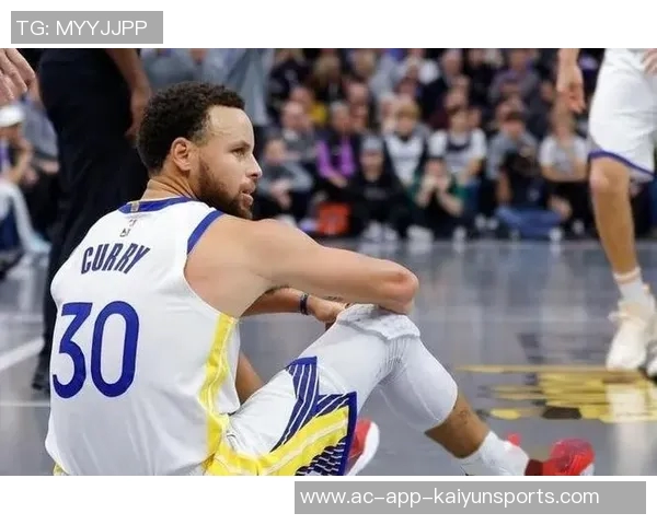 邓利维谈年轻球员成长期待强调与库里和追梦默契合作的重要性 邓利维谈年轻球员成长期待强调与库里和追梦默契合作的重要性