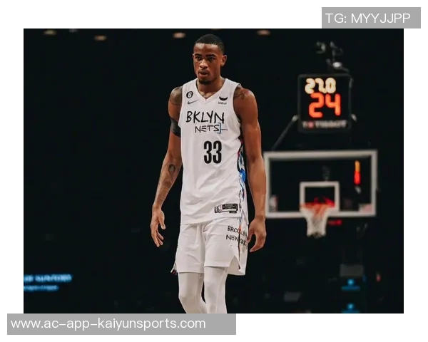 克拉克斯顿创造历史首次三双成篮网21世纪首位中锋三双球员 克拉克斯顿创造历史首次三双成篮网21世纪首位中锋三双球员