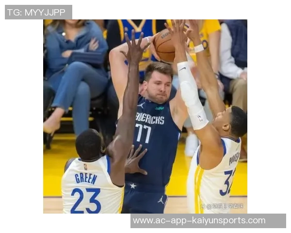 NBA赛事回顾魔术遭黄蜂逆袭勇士战胜雄鹿雷霆轻松击败奇才马刺压制热火